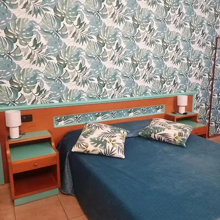 酒店 伊斯佩丽雅酒店 皮昂比诺