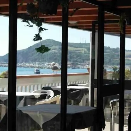 Esperia 3*