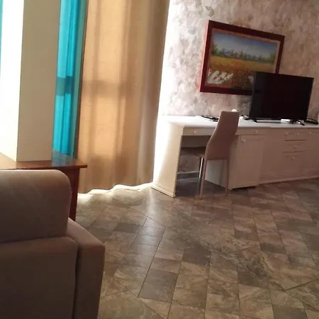 Esperia Hotel 3*