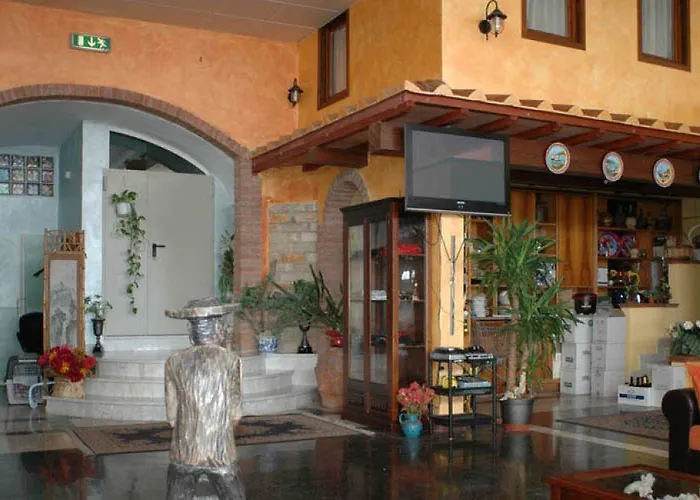 Esperia Hotel